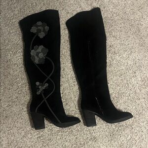 Black Floral Embroidered Knee-High Boots